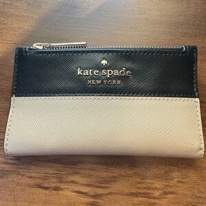 Kate Spade Black and Tan Wallet